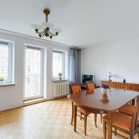 2 Bedroom Apartment In Green Location Warsawa Bagian luar foto